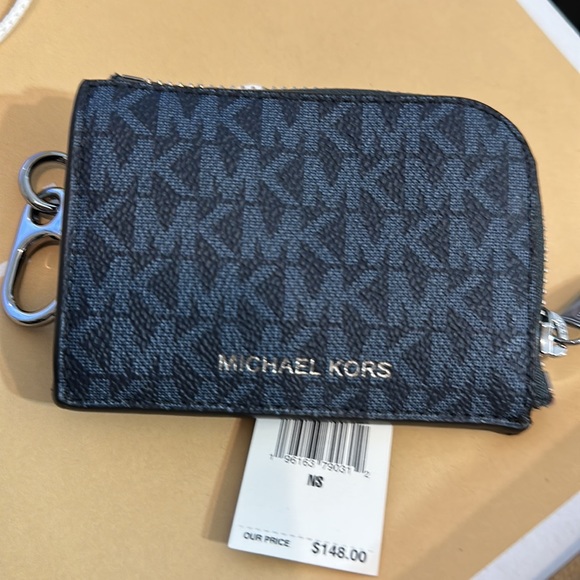 NWT Michael Kors Zip Wallet - Picture 3 of 6